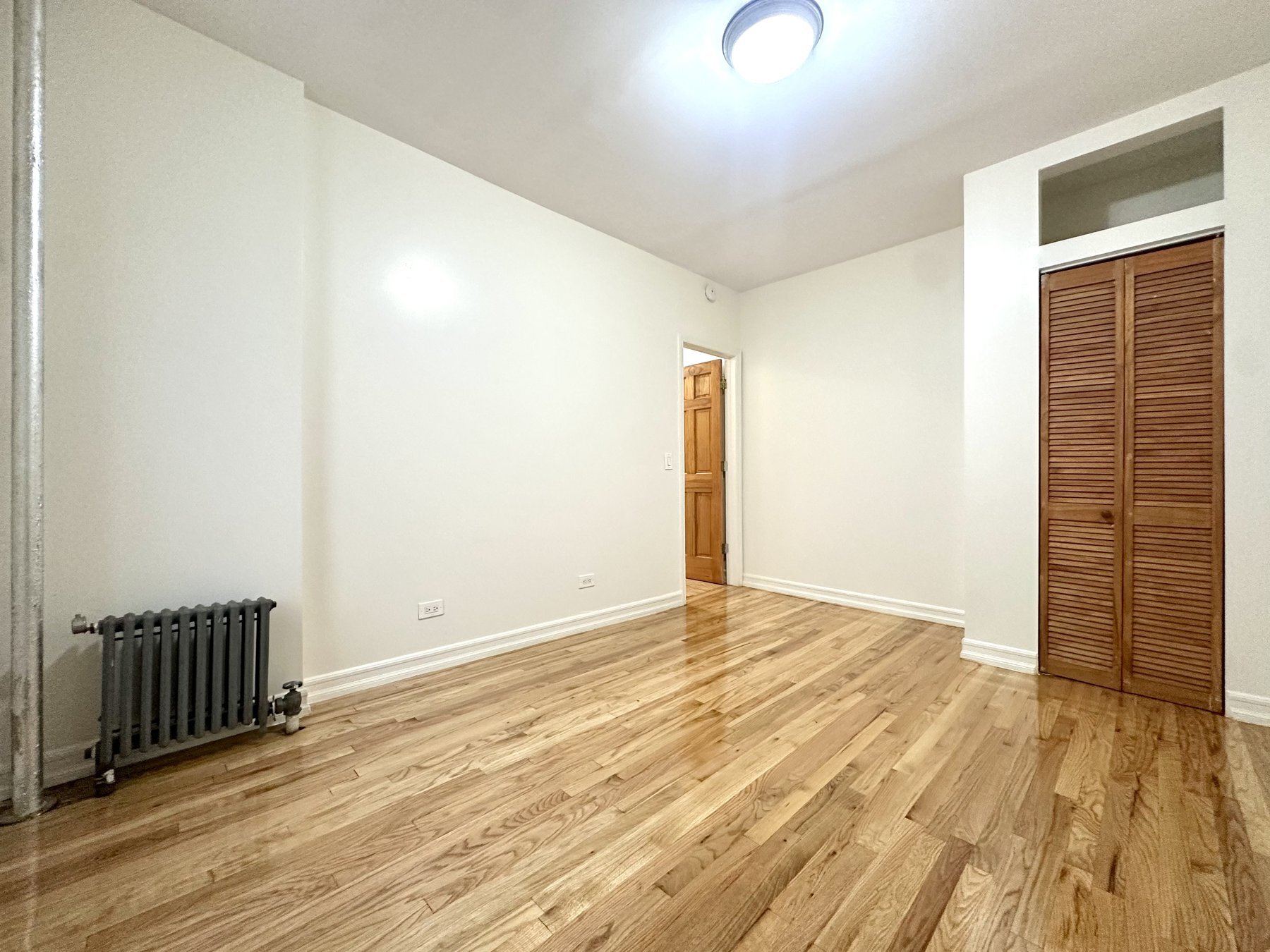 Building Photo - 610 W 150th St