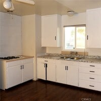 Building Photo - 501 University Pl