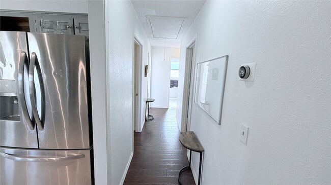 Building Photo - 3120 Osceola Dr