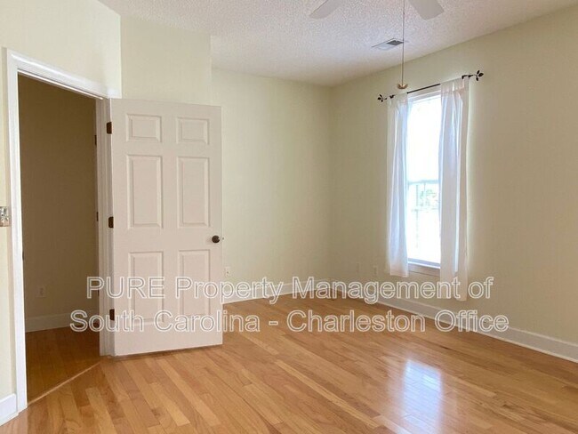 Building Photo - 1512 Asarina Ln