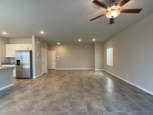 Building Photo - Brand New, Never Lived in House, located in the Southwest!