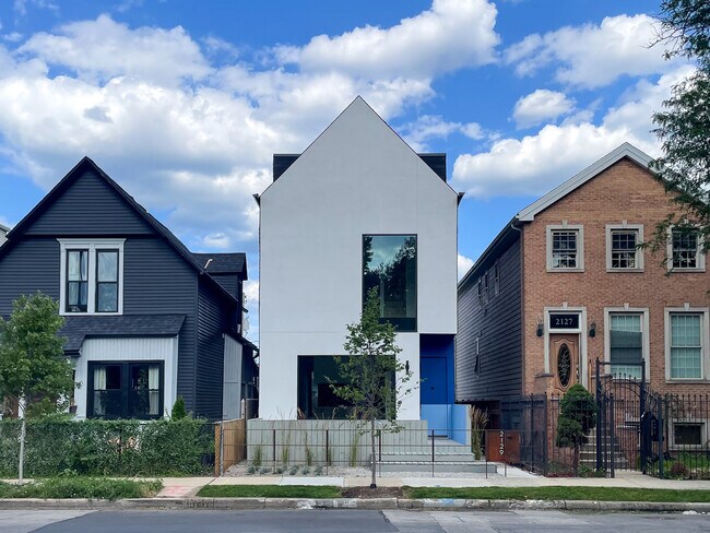 Building Photo - 2129 N Kimball Ave
