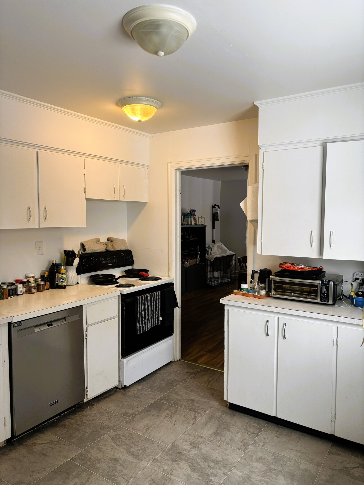 Building Photo - 201 S Prospect St