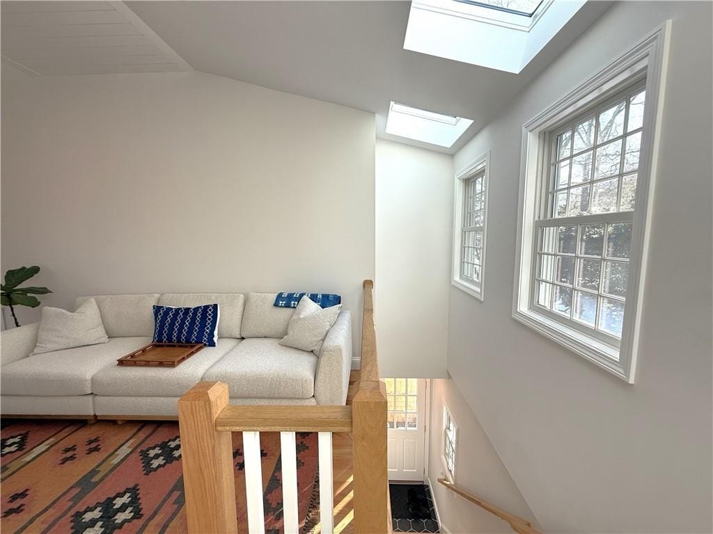 Building Photo - 4 Cliff Ave