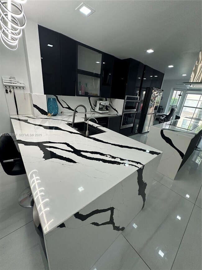 Building Photo - 1130 Oysterwood St