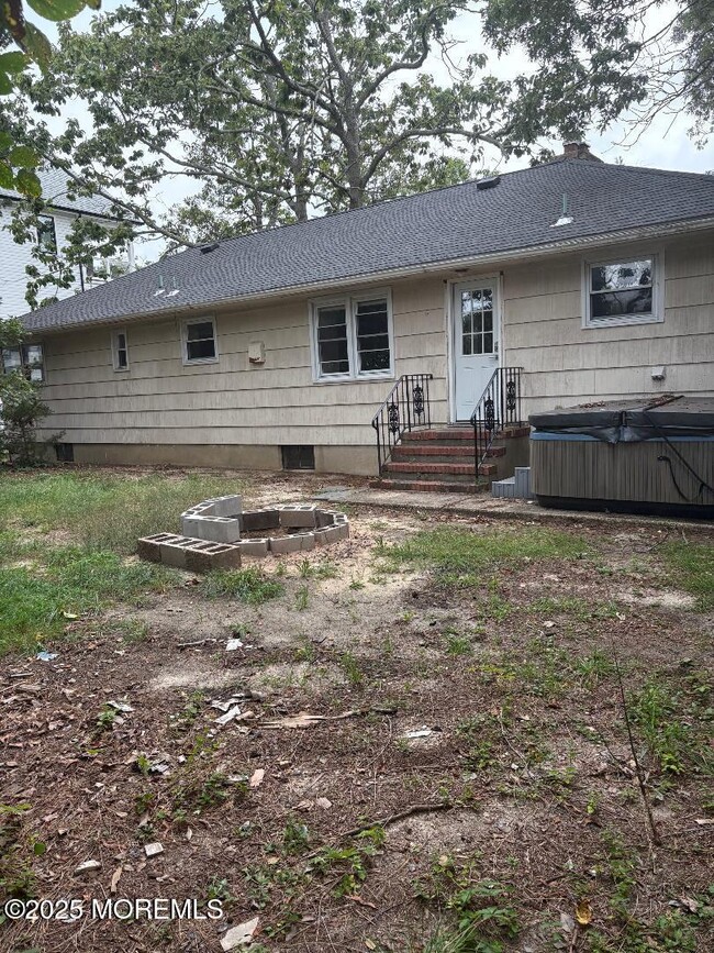Building Photo - 297 Cambourne Dr