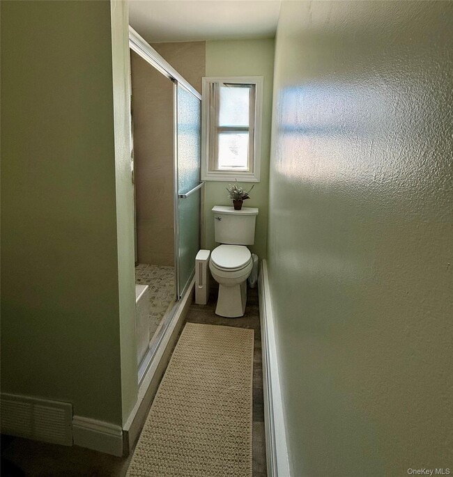 Building Photo - 61 Brookhaven Dr