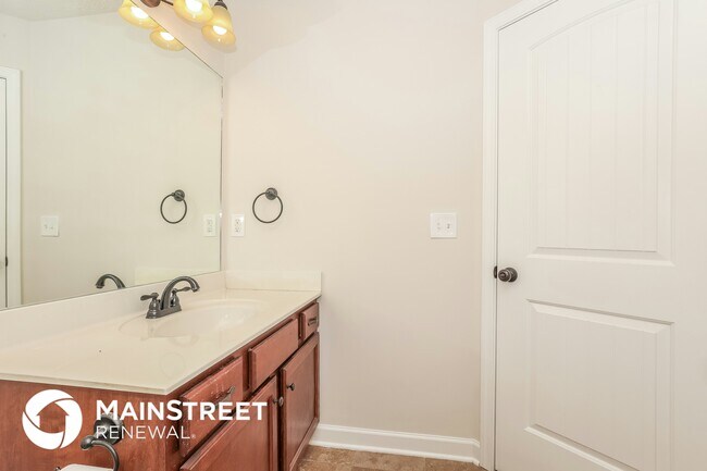 Building Photo - 1008 Stratus Dr