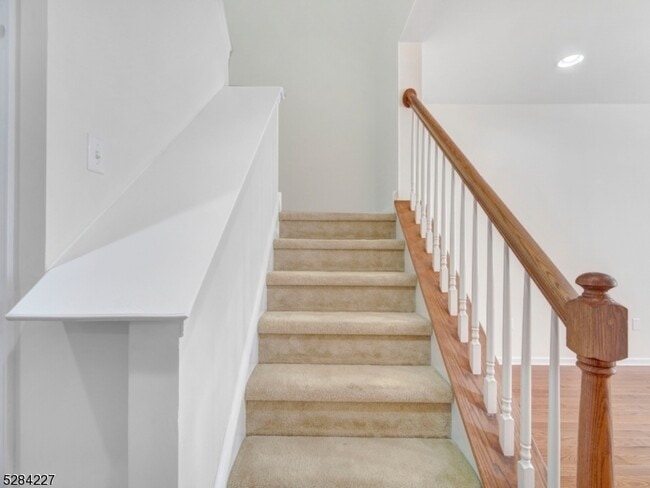 Building Photo - 44 Lamerson Cir