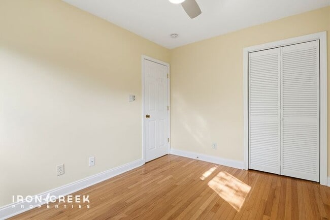 Building Photo - 25 Hazzard St