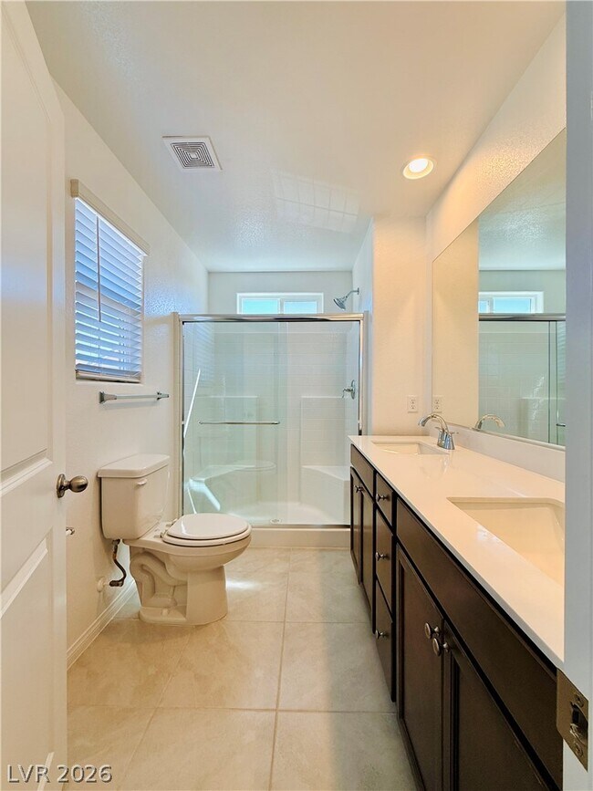 Building Photo - 398 Moonlight Opera Ct