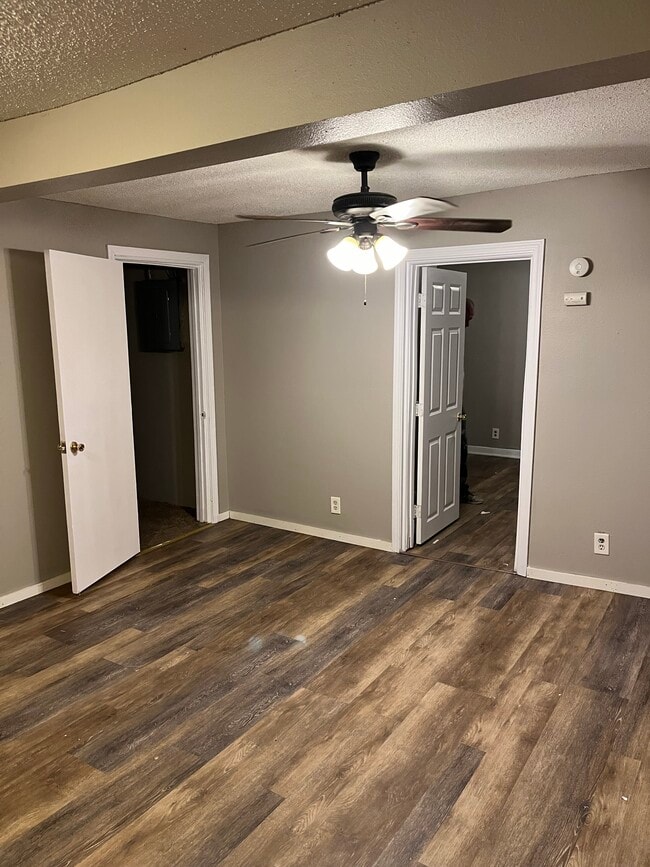 Primary Photo - 601 N 1st Ave