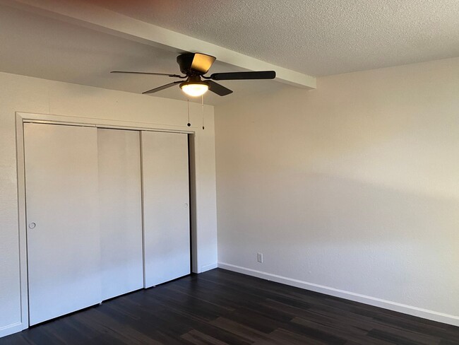 Building Photo - Now Available!! Quaint Los Banos Home