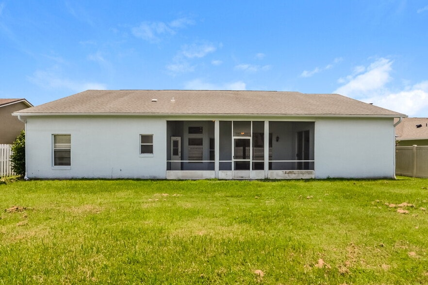 Building Photo - 14813 Lone Eagle Dr