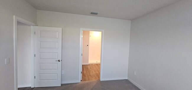 Building Photo - 3676 Hatchery Wy