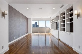 Building Photo - 3601 Turtle Creek Blvd