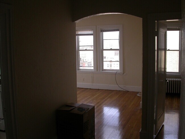 Building Photo - 1666 Commonwealth Ave