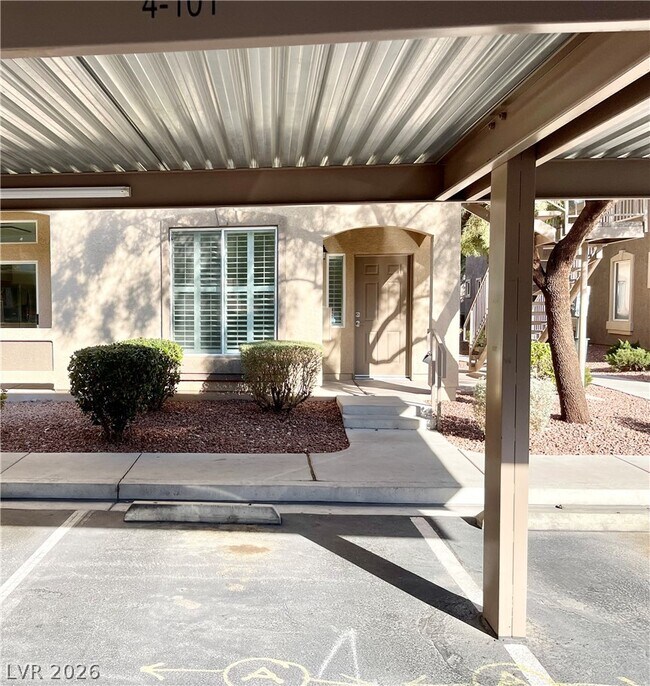 Building Photo - 3360 Cactus Shadow St