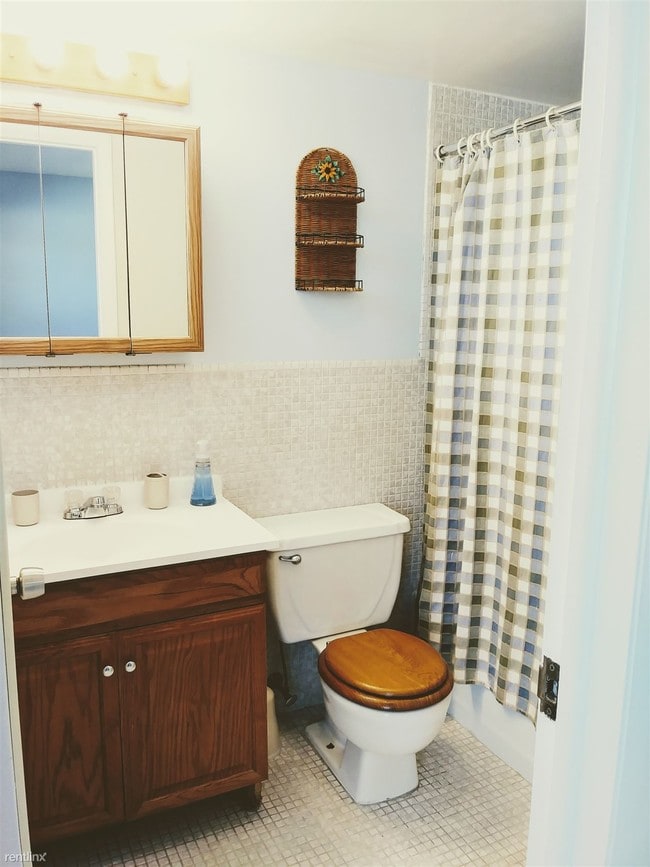 Building Photo - 1 br, 1 bath Condo - Star Paradise