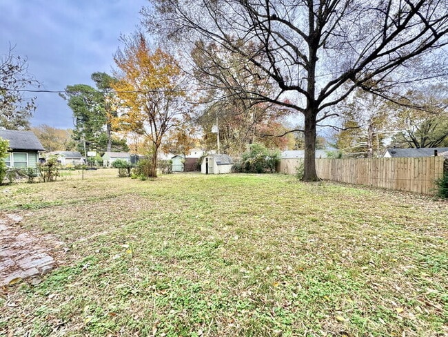 Building Photo - 5129 Kittie Lee Ln