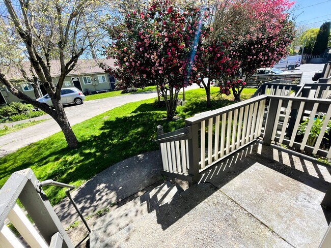 Building Photo - KIL-2121-2125