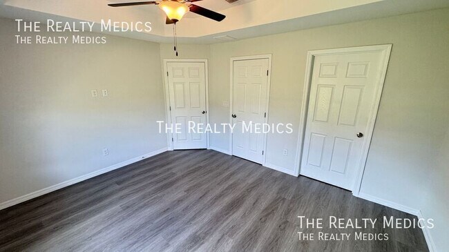 Building Photo - 8147 Cozumel Ln