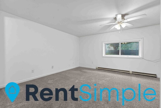 Building Photo - 205 McConkey St