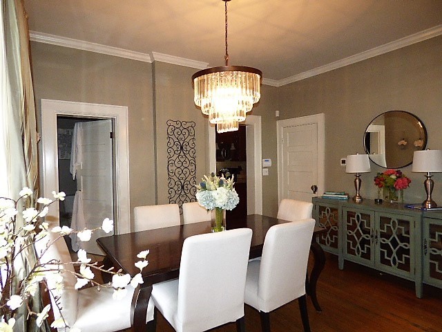 Building Photo - Gorgeous Brick German Village Home!