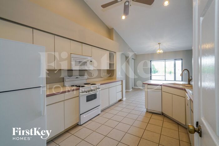Building Photo - 1627 Powder Ridge Dr