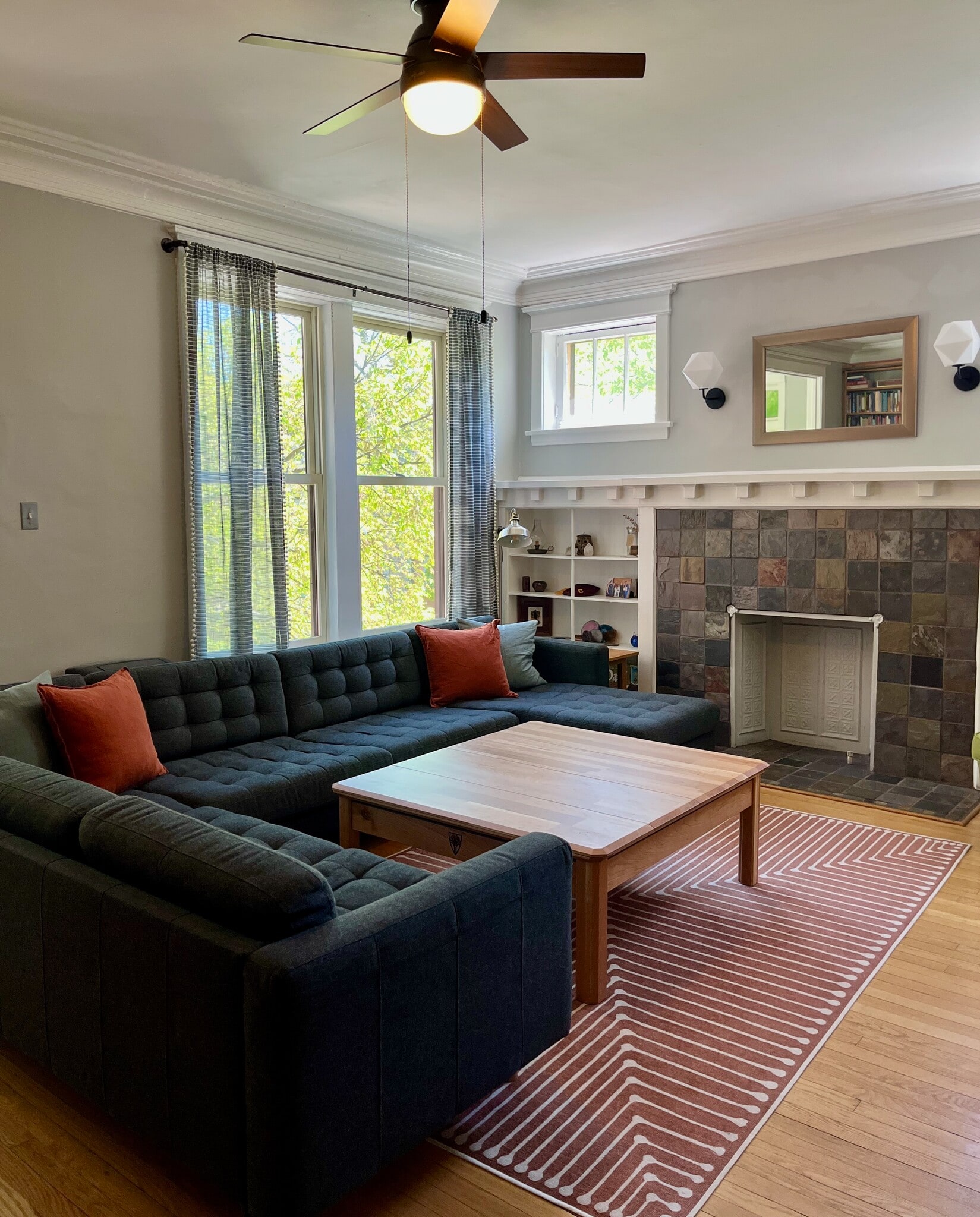 The large living room is perfect for hosting. - 5142 S Greenwood Ave