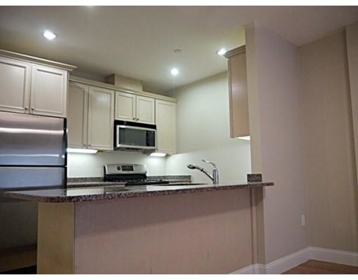 Building Photo - 1522 VFW Pkwy