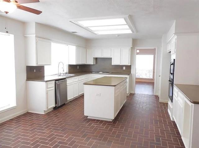 Building Photo - 3105 Wren Ln