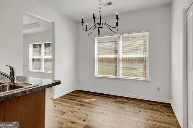 Building Photo - 315 Alcovy Way