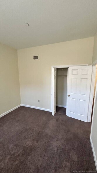 Building Photo - 59 Washington St