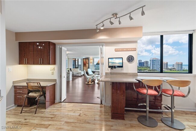 Building Photo - 5555 Heron Point Dr