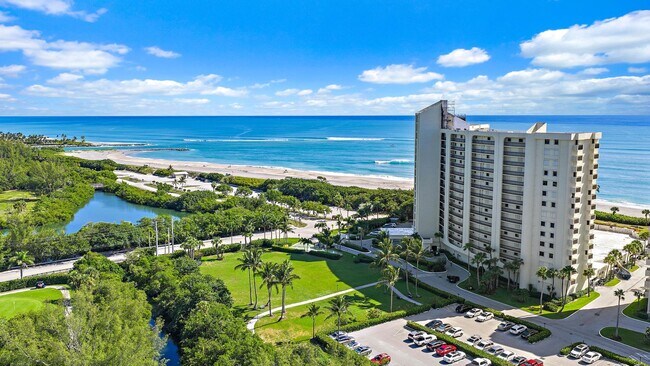Building Photo - 400 Ocean Trail Way
