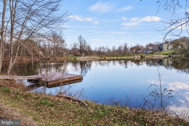 Building Photo - 10610 High Beach Ct
