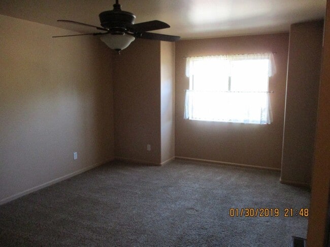 Building Photo - 6907 Mercury Dr