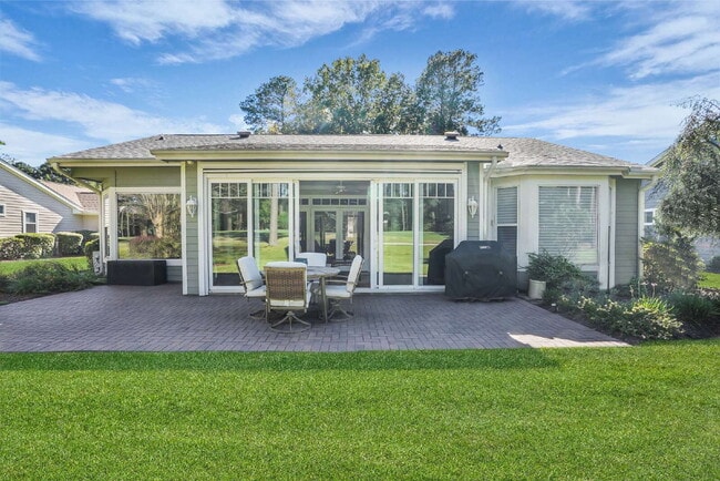 Building Photo - 34 Coburn Dr E