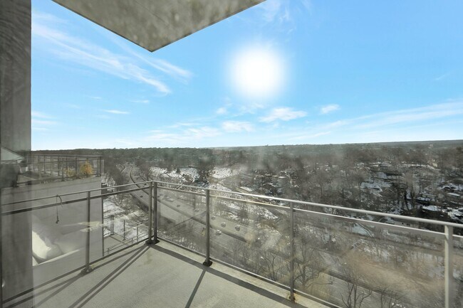 Building Photo - Monarch at Ridge Hill