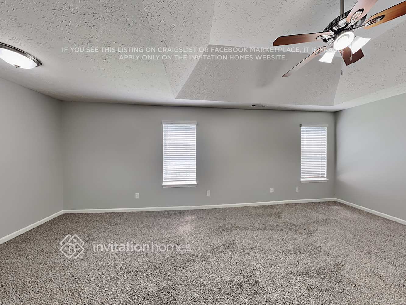 Building Photo - 128 Goldleaf Dr