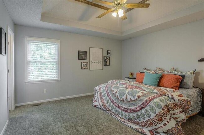 Building Photo - GORGEOUS Home in the Liberty School District-Available in JUNE!!