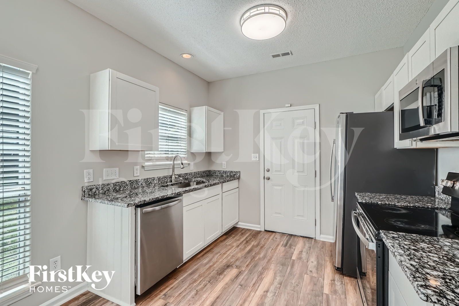Building Photo - 9838 Stephen Thompson Ln