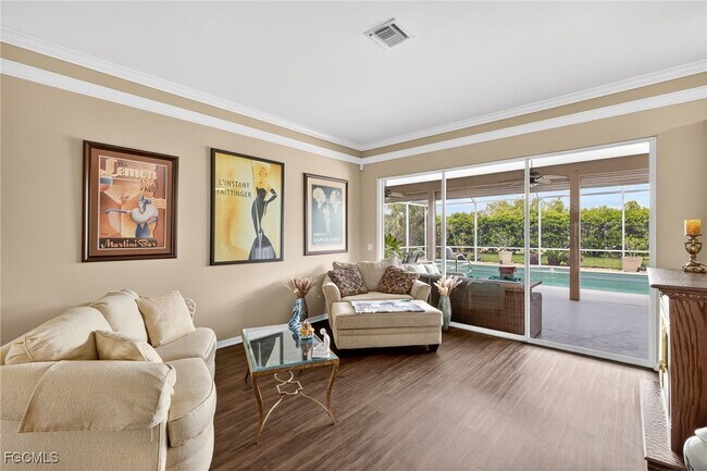 Building Photo - 8350 Trentwood Ct