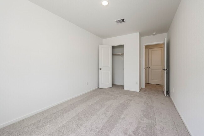 Building Photo - 13487 Sonali Springs Dr