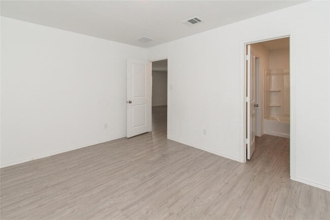 Building Photo - 5812 San Geronimo