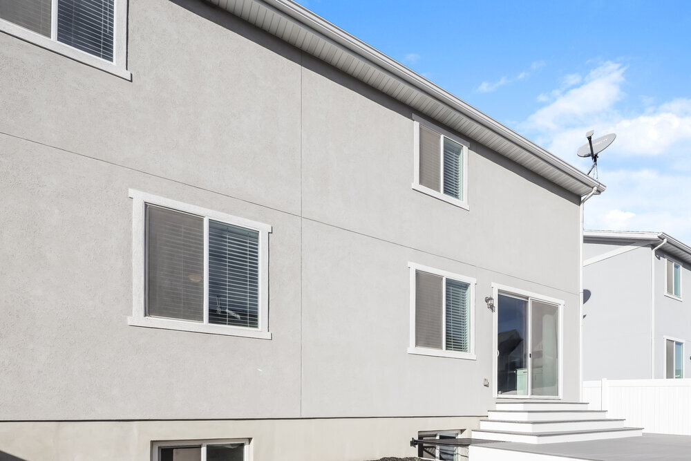 Building Photo - 13061 Acklins Dr