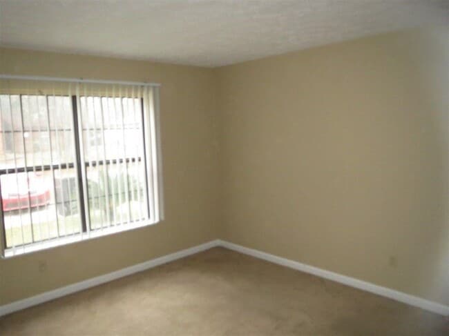 Building Photo - 2932 Greenon Ln