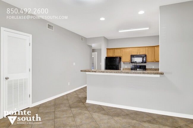 Building Photo - 2147 Henrietta Fulford Pl