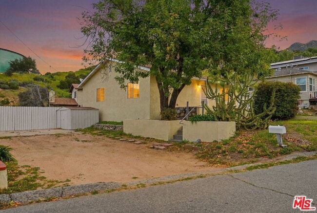 Building Photo - 11180 Tujunga Canyon Blvd